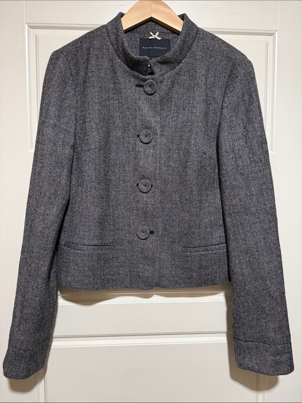 Banana Republic Gray Collarless Herringbone Wool Blazer 12 tall